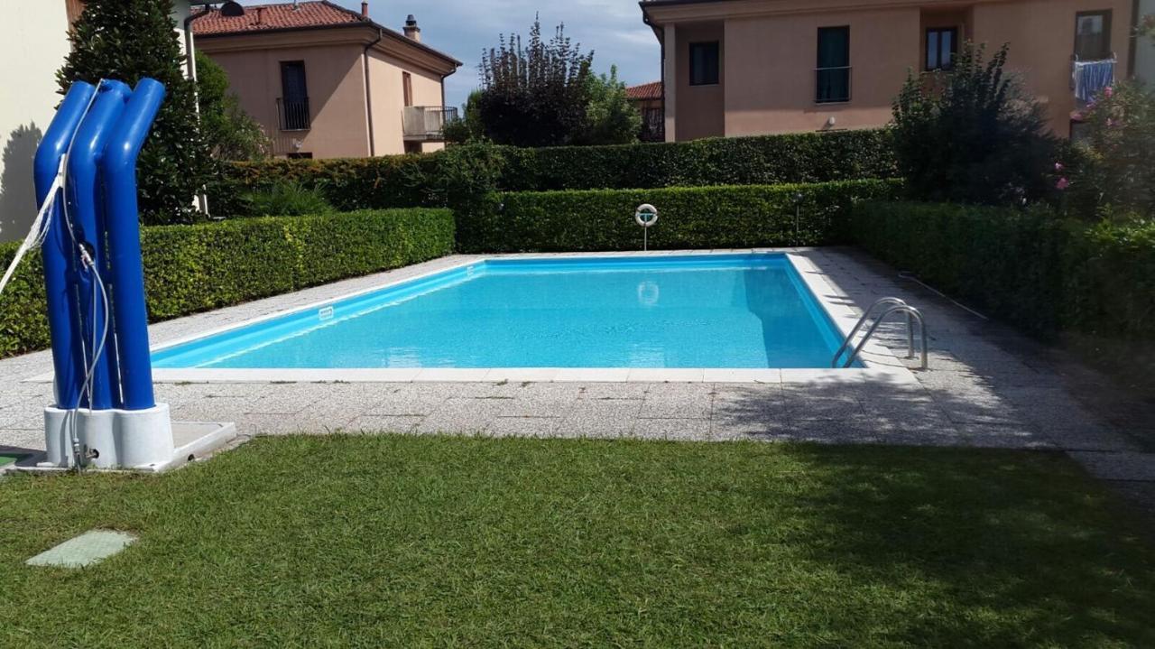 Apartamento de 50 m2 com 1 quarto Sirmione Exterior foto